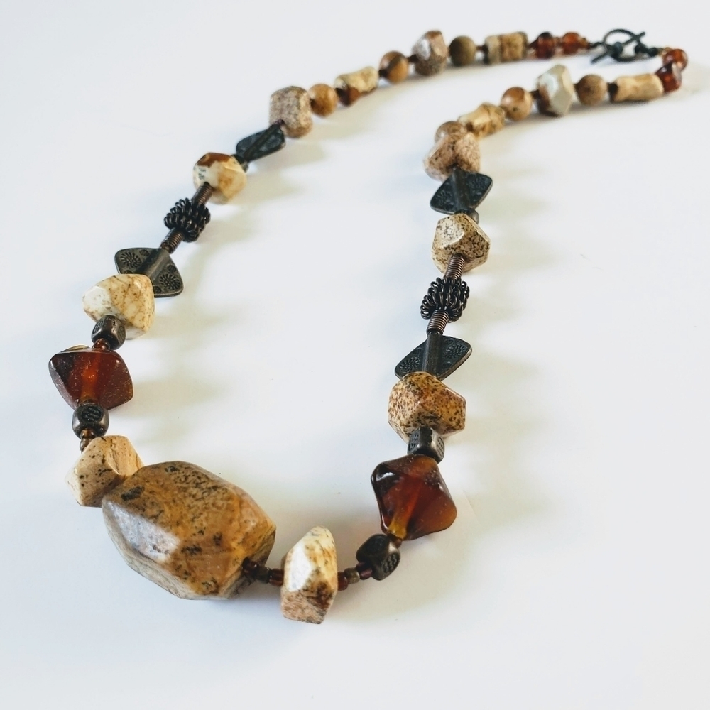 Beaded necklace